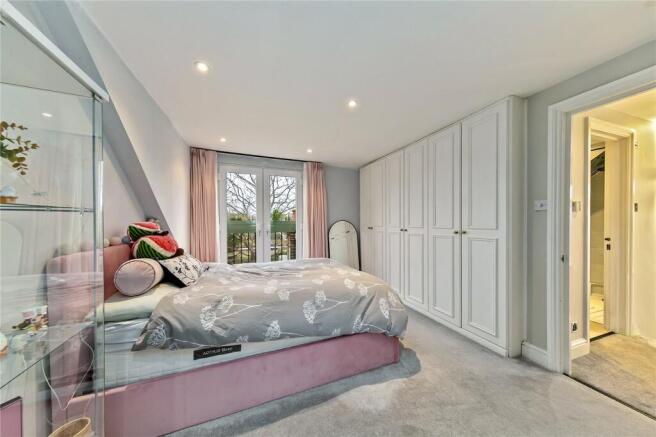 Burlington Avenue, Kew, Surrey, TW9 photo 4