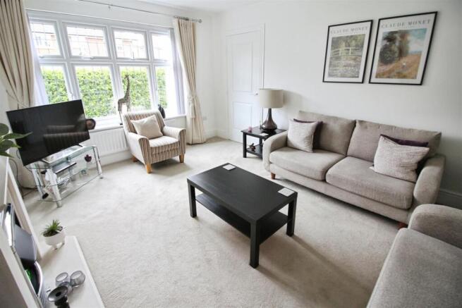 3 bed Detached for sale Image 4