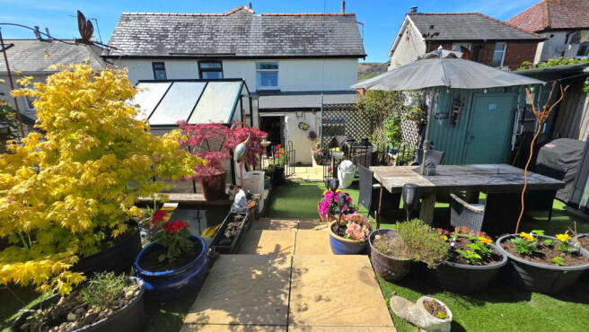 Photo 3