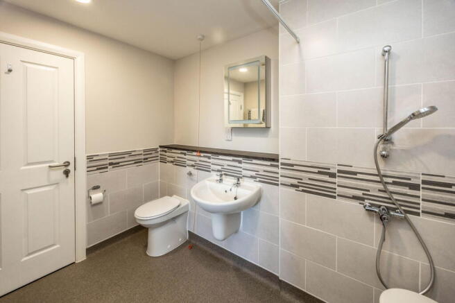 1 bed Apartment for sale Image 12