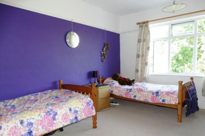 BEDROOM 2
