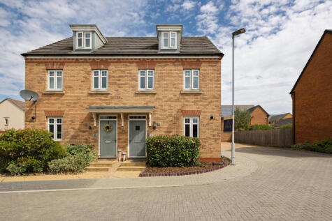 Quintus Close, Fairfields, Milton Keynes, MK11 4AF