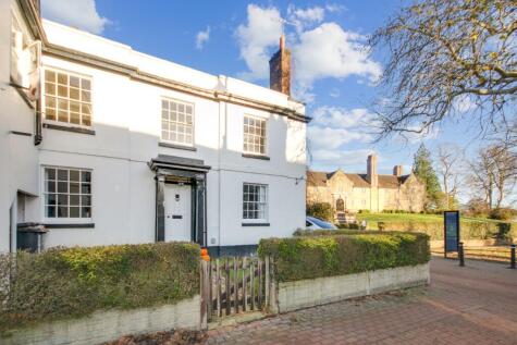 High Street, East Grinstead, West Sussex, RH19