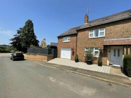 3, Aldwincle Road, Lowick NN14 3BL