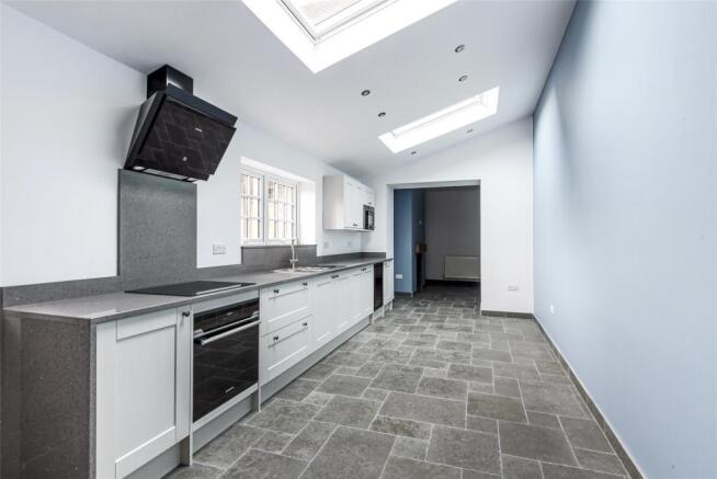 Kitchen/Dining