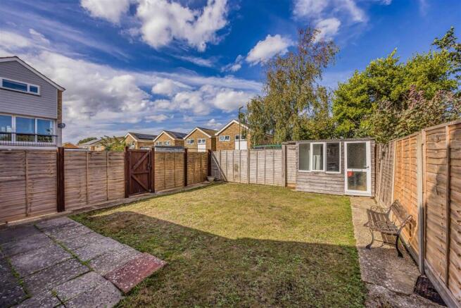 35 Sidlesham Close, Hayling Island-Small-PorticoMa