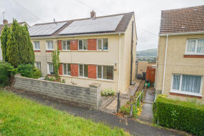 12, Moorland Road, Cimla SA11 1JW