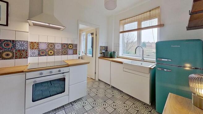 queenswood-drive-kitchen-1.jpg