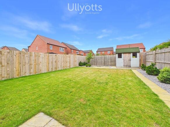 3 bed Detached for sale Image 11
