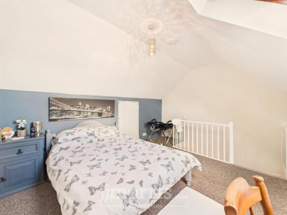 Studio/Bedroom 3