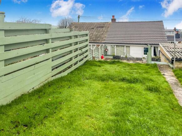 2 bed Semi-Detached Bungalow for sale Image 12