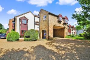 16, Darwood Court, St. Ives PE27 5WQ