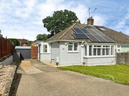Woodside Road, Farnham, Surrey