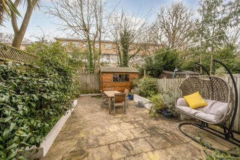 Windlesham Grove, Southfields, London, SW19