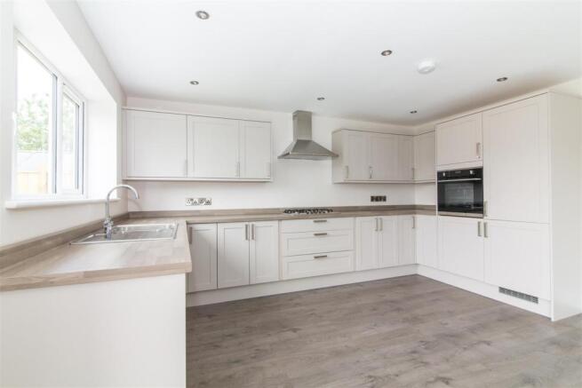Spacious Open Plan R