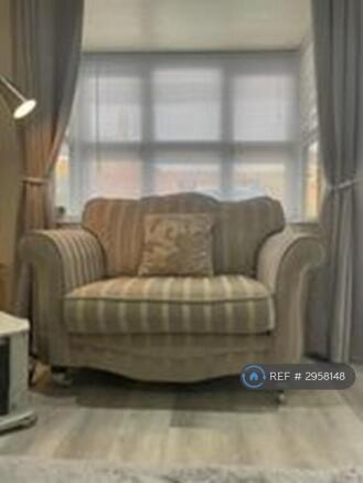 2 bed Semi-Detached to rent Image 7