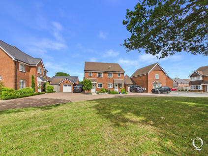 Arnhem Close, Corfe Mullen, Wimborne