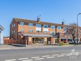 12, Connaught House, Connaught Avenue, Frinton-on-sea CO13 9AA