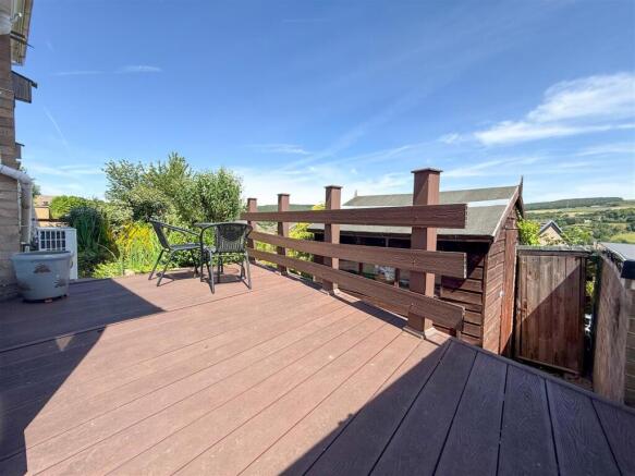 3 bed Detached for sale Image 5