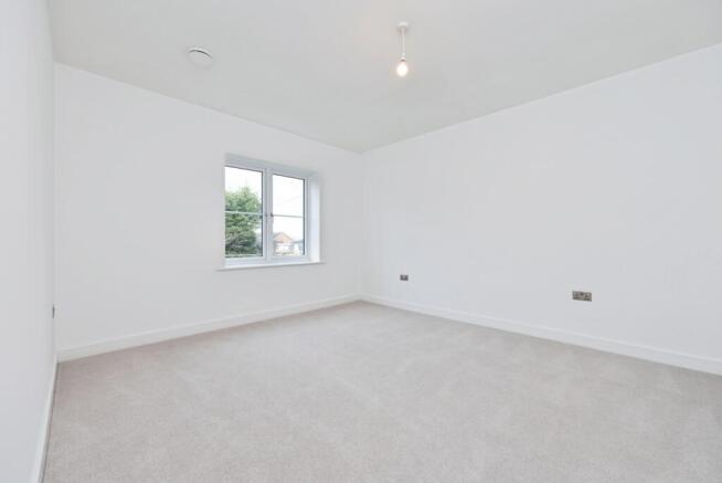 2 bed Bungalow for sale Image 11