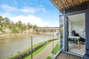 18, Wye Apartments, Severn Quay, Chepstow NP16 5FG