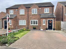 8, Gibson Way, Louth LN11 8FA