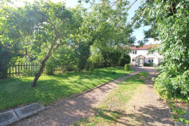 Front Garden.jpg