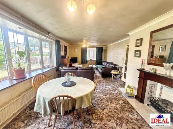2 bed Detached Bungalow for sale Image 8