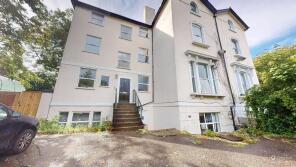 Flat 9, 74, Lawrie Park Road, London SE26 6DX