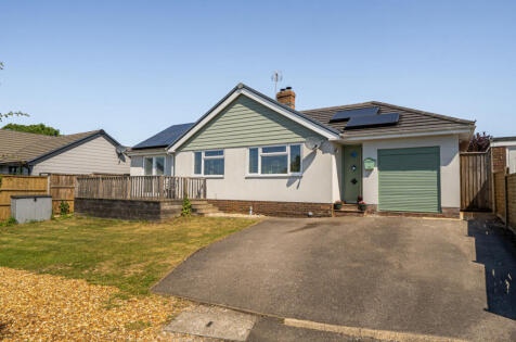 Raebarn Close, Cheriton, Alresford, Hampshire, SO24