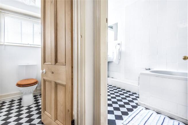 Toilet / Bathroom