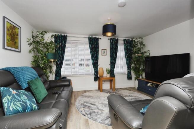 Herdwick Drive, Hellingly, Hailsham photo 2