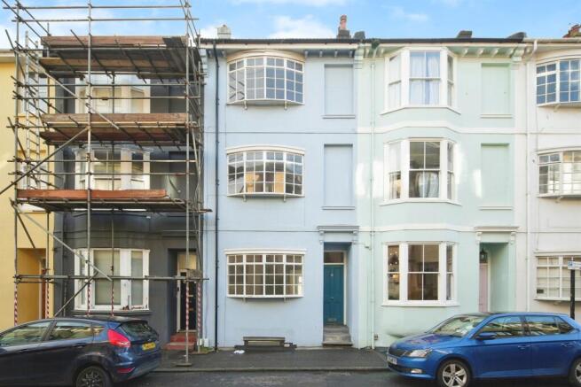 2-bed flat on Tichborne Street, Brighton, £250,000