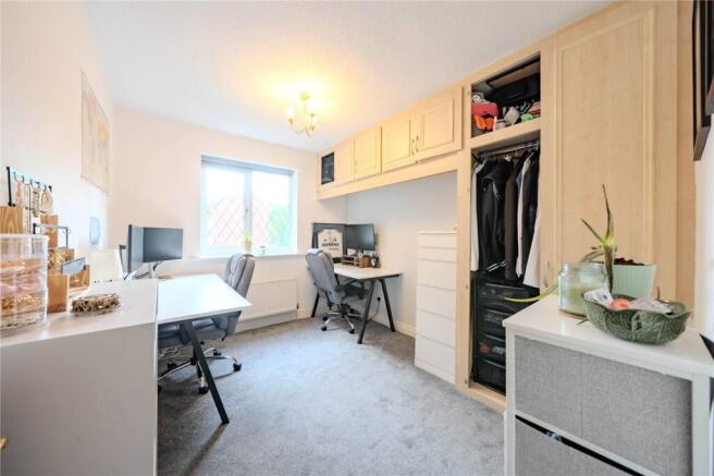 2 bed Apartment for sale Image 5