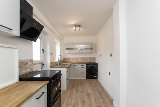 3 bed End of Terrace for sale Image 4