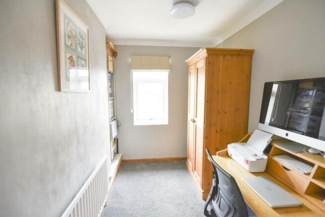 A BEDROOM 3.JPG