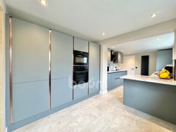 Lancaster Avenue, Beith kitchen