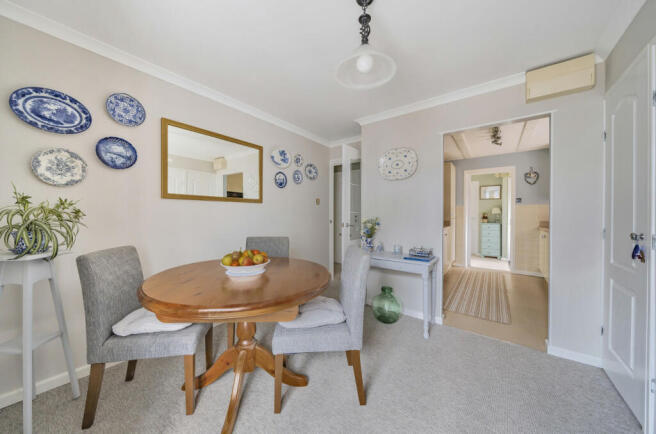 Dining / Bedroom