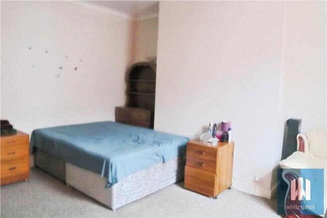 3 bed Terraced to rent Image 4