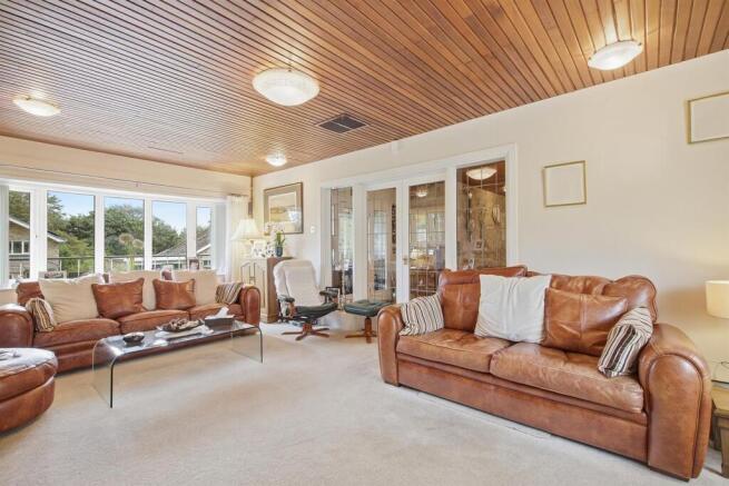 287 Cowcliffe Hill Road, Cowcliffe internal 06 (3)