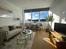 Flat 1, 18 Cuckmere House, Upperton Road, Eastbourne BN21 1EU