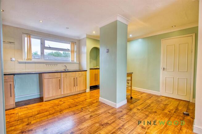 Kitchen/Lounge