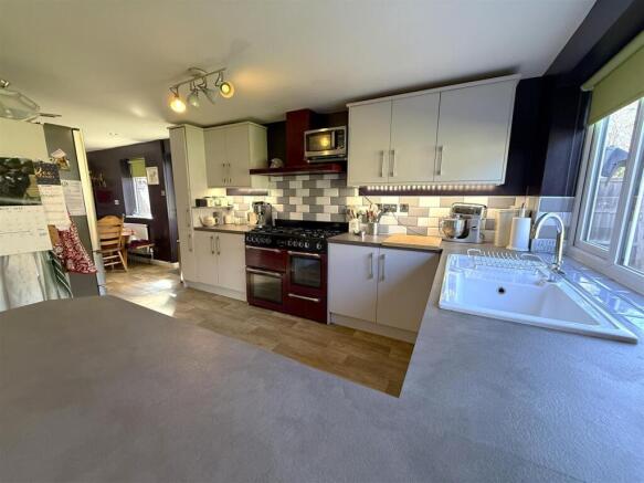 Kitchen A.JPG