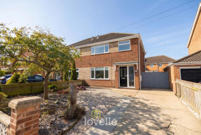 7, Birkdale, Grimsby DN37 0EL