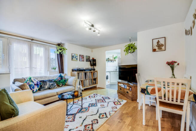 Rookes Crescent, Chelmsford photo 4