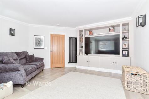 Alderwick Grove, Kings Hill, West Malling, Kent