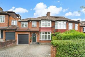 42, St Albans Crescent, Woodford Green IG8 9EL