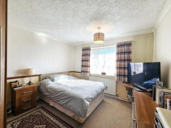 3 bed Semi-Detached for sale Image 5