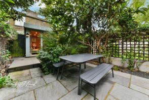 Flat B, 159, Glyn Road, Hackney, London E5 0JT