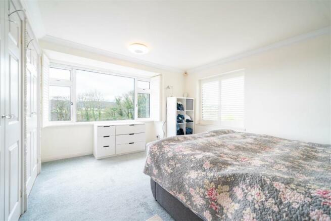 main bedroom-2.jpg